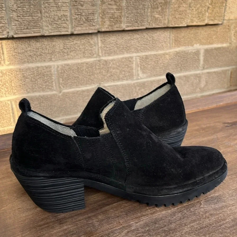 Fly London Black Suede Low-Ankle Slip-on Bootie Size 39 - Picture 6 of 11